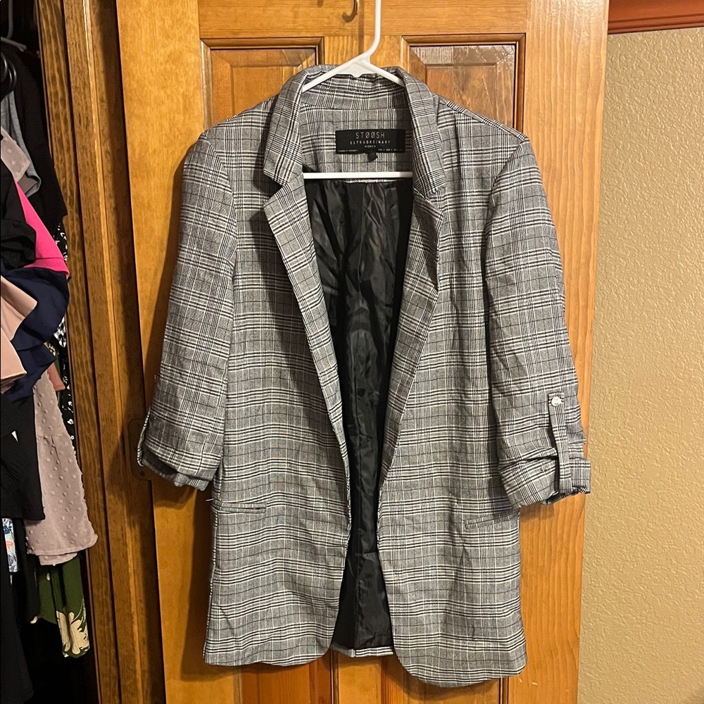 STOOSH EXTRAORDINARY Gray Plaid Blazer